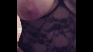 Bouncing titles shot