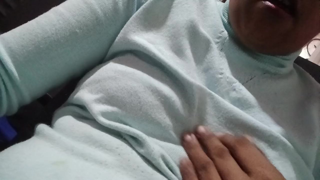 දැන්නම් ඉන්න බෑ අනේ මෝල් වීගෙන එන්නෙ I cant now soo hot baby oooh -IndiansPorno