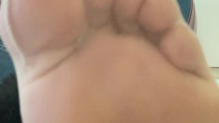 Bit giantess feet video and perfect feet in nylons.