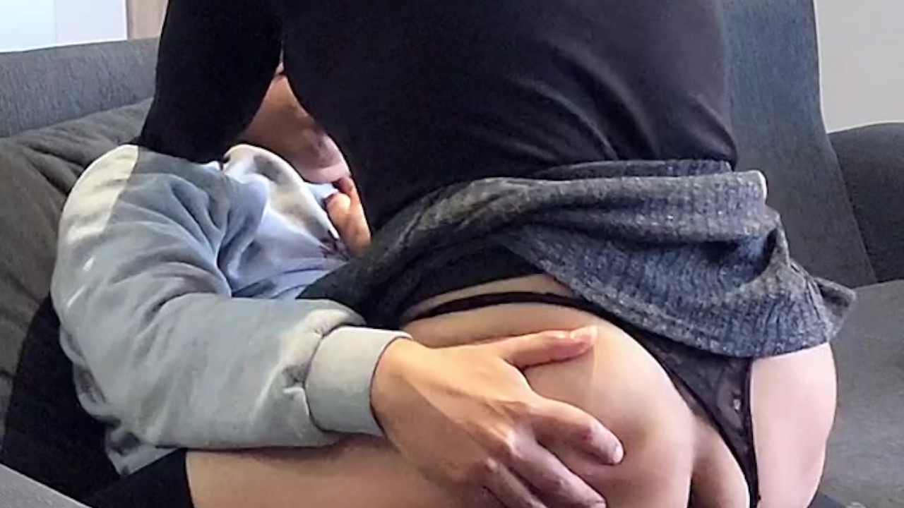 I fuck my sister’s friend -IndiansPorno