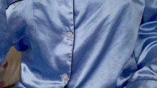 I want you guys like my pussy and smell my pajamas.