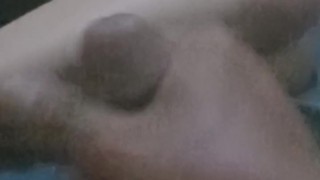 Ngocok kontol di depan ibu tiri