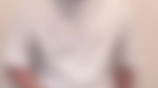 サンプル ジーパンから勃起状態でこんにちは⤴︎してきてからオナニーを開始し最後はフィニッシュ‼️