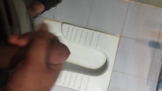 چه آب کیری پاچید بیا بخورش 💦💦