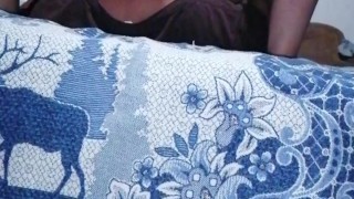 Correrme dentro de mi hermanastra todos los días...