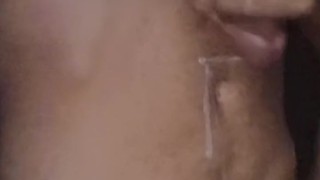 Horny stud cums all over himself