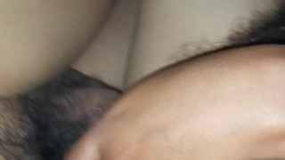 Me coge durísimo mi culo sabroso y jugoso hasta venirse dentro mio- muy rico
