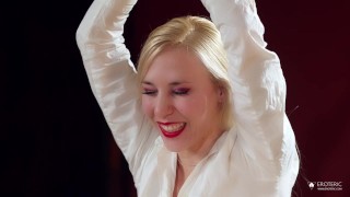 My boss´ticklish oily soft feet