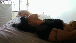 PUSSY LICKING ORGASM BISEXUAL LESBIAN FEM