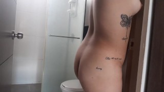 My neighbor makes a video in lingerie for her husband