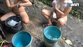 sarap talagang maligo sa labas 💦