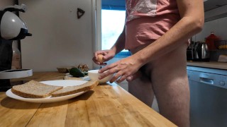 Daddy est à ma disposition aujourd'hui. Free use