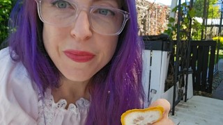 Dolly Wets and Dehydrates