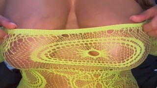 Nederlandse Joi spelen met mijn tieten tot je klaarkomt