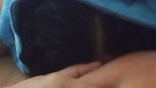 My fiance playing with my bellybutton and sucking my pussy so good