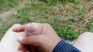 Pensando a quella troia di mia  sborro per lei