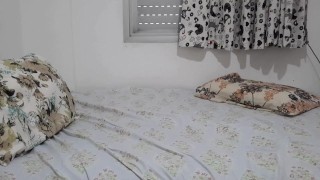 Milf safada deu chá de buceta.