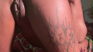 PRETTY ANAL VIRGIN STRETCHES ASSHOLE!