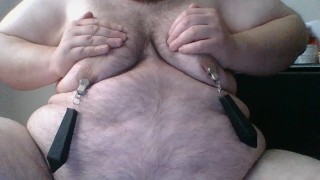 Gewichte an meinen Titten