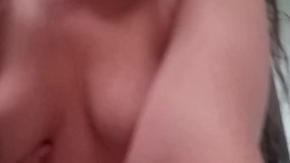 Follandome a la gorda del salon porque ella queria probar mi pequeña verga en su coño jugoso