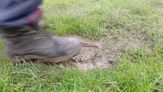 Cigarette Crush in Mud. Trampled and ground to nothing 👣👣