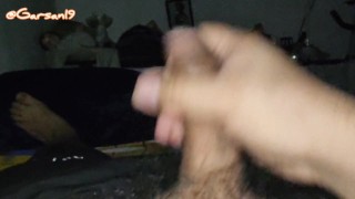 Me masturbo pensando en sus ricas tetas....