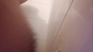 Baiser le cul plein de beurre avec un gode