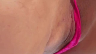 Give her a note🫣🫣🫣