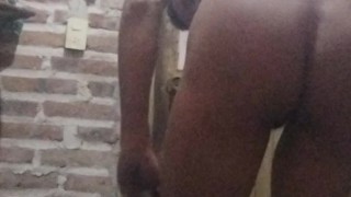 Cambiándome antes de irme al trabajo