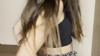 Beautiful bitch in lingerie rubs her ass💕