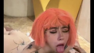 Mi amiga es una infiel que se atragantó con mi verga en el hotel con cara de anime