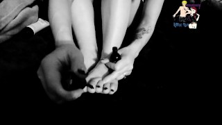 OLD FASHION FOOT FETISH!