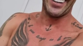 Naked Emilio jerks off to cum and get all his milk
