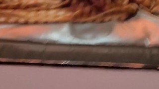 FLAQUITA LE GUSTA RECIBIR POR EL CULITO SE ABRE TODA