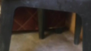 teen using dildo until she cumms