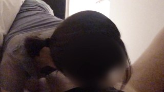 清楚女子の健気なフェラ