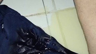 CHEATING, DESPERATE PISSING IN UNDERWEAR, I GET EVERYTHING WET, GOLDEN SHOWER, SUBMISSION, CLOSE UP