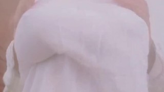 طبوني كيقطر حليت الشرجم و صورت الفيديو قدام جارنا بغيتو يحويني مابقيتش قادرة خاصني زب