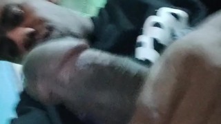 Jovencito Juega Con Su Gran Polla Hasta Correrse