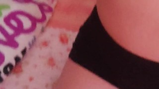 Hablo por videollamada con mi jefe para que me suba el aumento