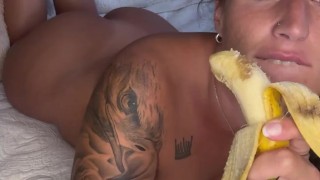 Playing SO HARD🔥 With My Banana😏