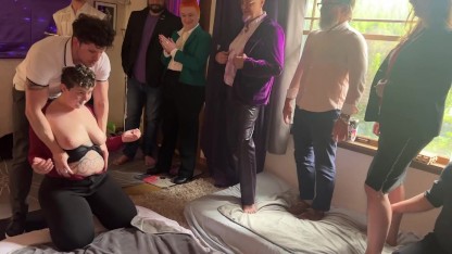 Rus ayol va erkak shaxsiy otishma