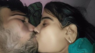 New cuple hard sex with wife full sex full romance video.