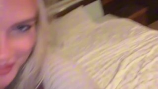 Swedish OnlyFans Modell Fucks a Stranger/Fan at Hotel (Svensk)