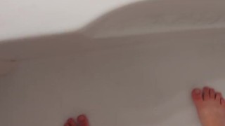Chubby Solo Male Shower Feet Wet
