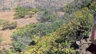 Follo en el cerro con una chica traviesa