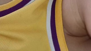BEST BLOWJOB IN THE WORLD, SHE SUCKS SO HARD THAT MAKES THE PERVERT CUM A LOT