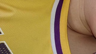 BEST BLOWJOB IN THE WORLD, SHE SUCKS SO HARD THAT MAKES THE PERVERT CUM A LOT