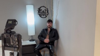 LEATHER CONTENT CREATOR MINDFUCKED BY A FAN
