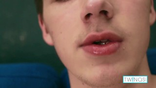 Skinny Twink Henry L Masturbates While Fingering His Butt!